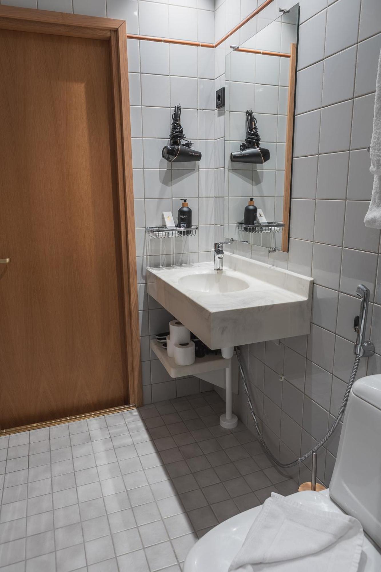 Ineon Hotel Turku Buitenkant foto